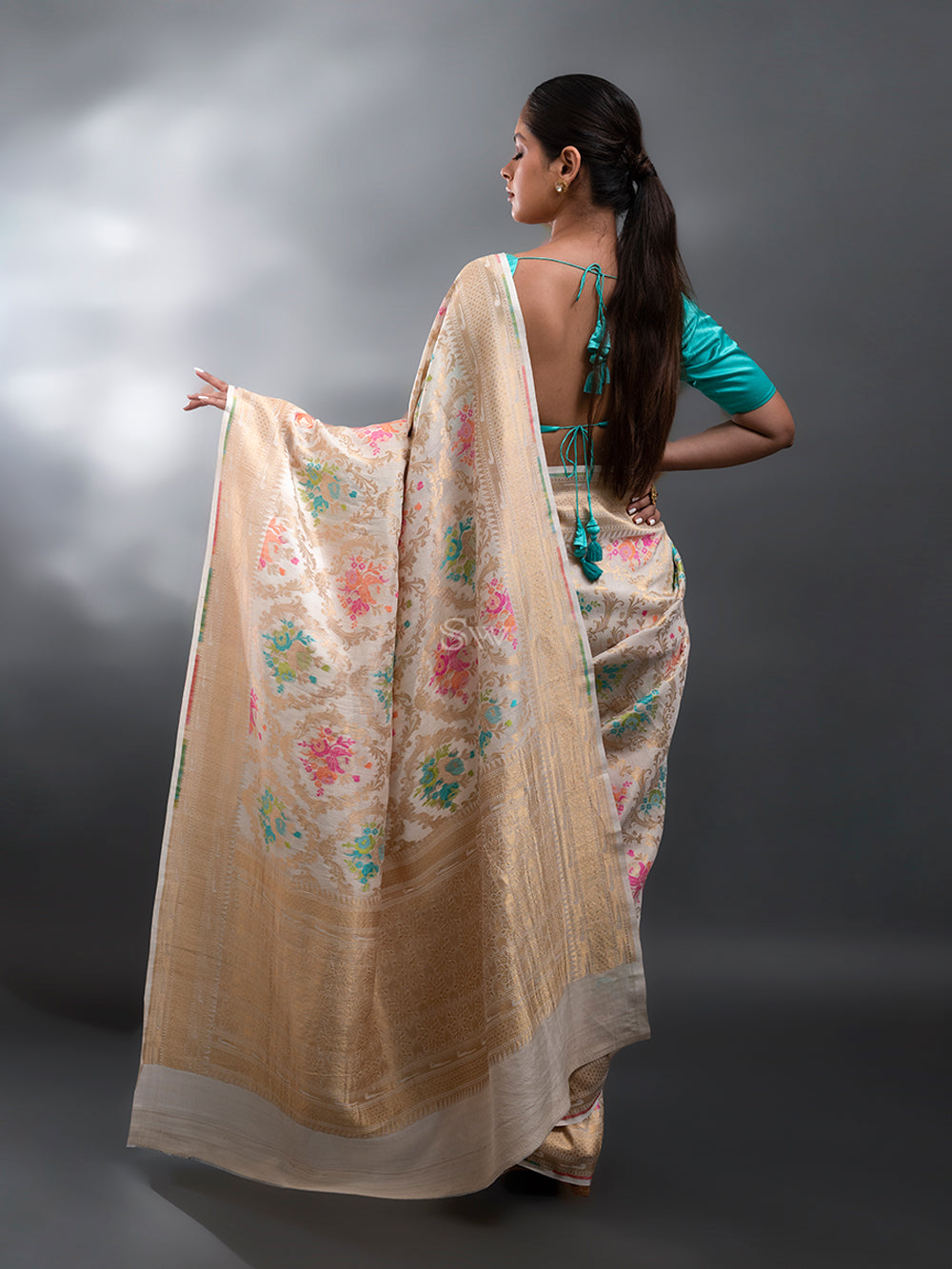 Beige Meenakari Tussar Georgette Handloom Banarasi Saree - Sacred Weaves