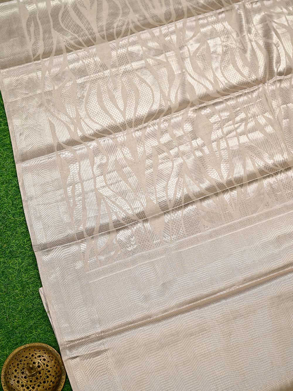 Dark Beige Tissue Brocade Handloom Banarasi Saree - Sacred Weaves