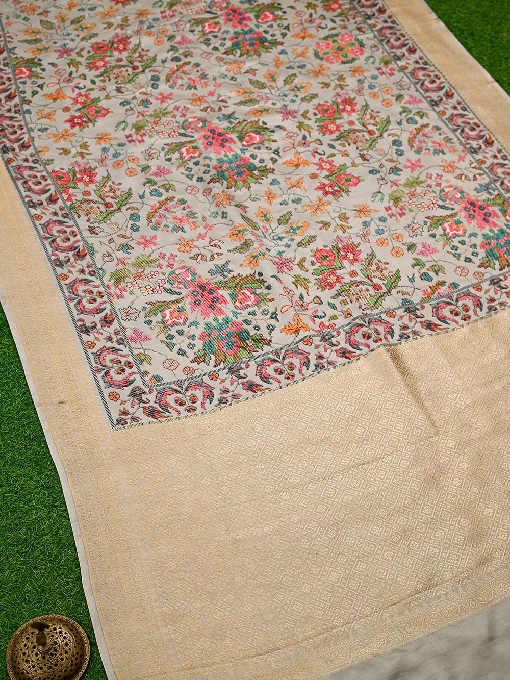 Light Beige Printed Satin Silk Handloom Banarasi Saree - Sacred Weaves