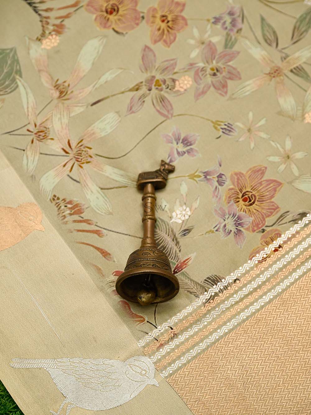 Beige Printed Pure Silk Handloom Banarasi Saree