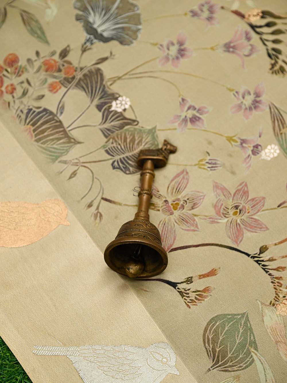 Beige Printed Pure Silk Handloom Banarasi Saree