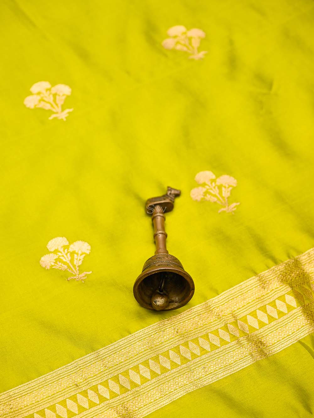 Lime Green Booti Katan Silk Handloom Banarasi Suit