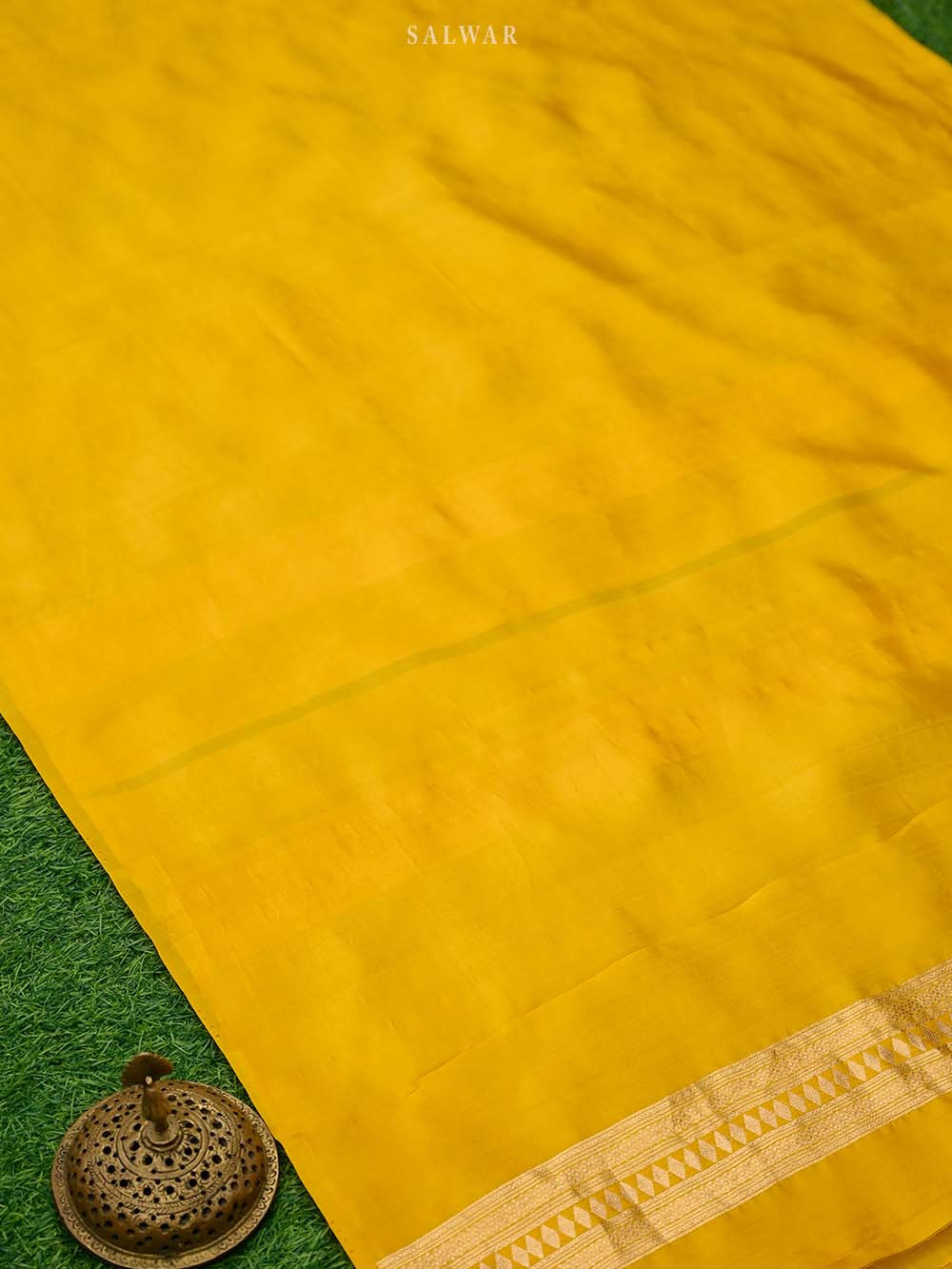 Yellow Booti Katan Silk Handloom Banarasi Suit