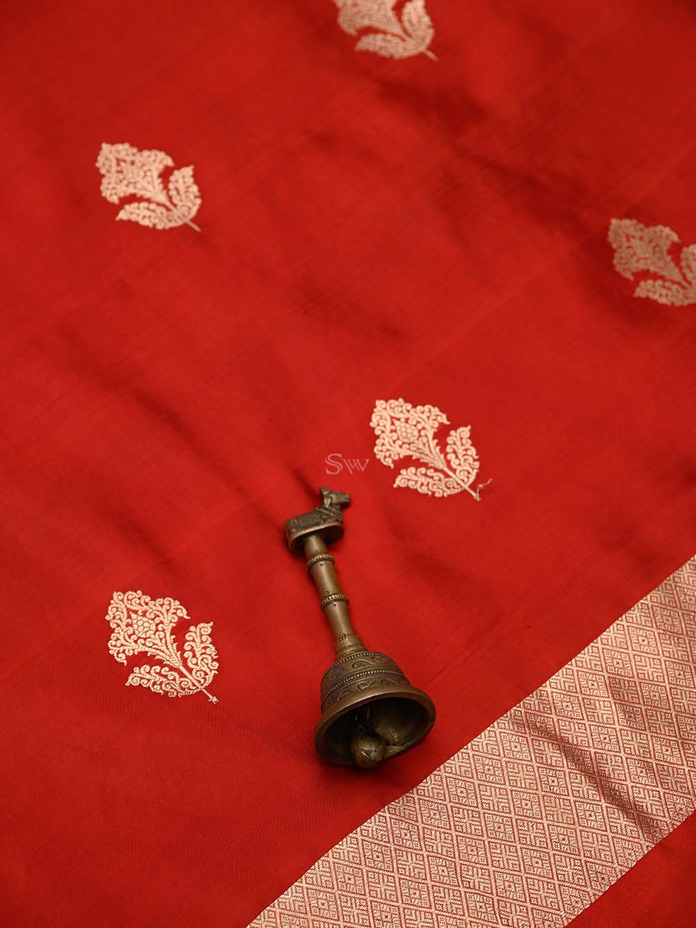 Red Booti Katan Silk Handloom Banarasi Suit