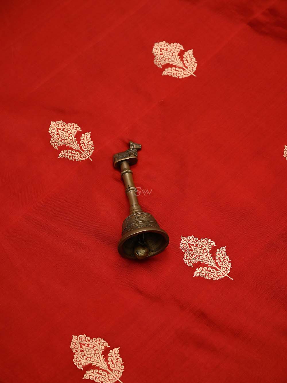 Red Booti Katan Silk Handloom Banarasi Suit