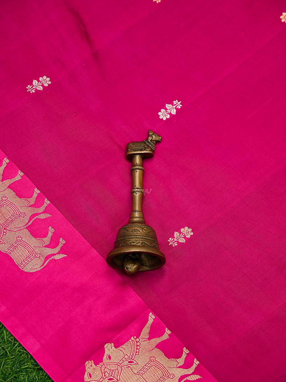 Dark Pink Booti Katan Silk Handloom Banarasi Suit