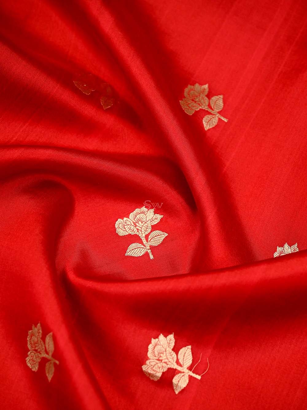 Red Booti Katan Silk Handloom Banarasi Suit