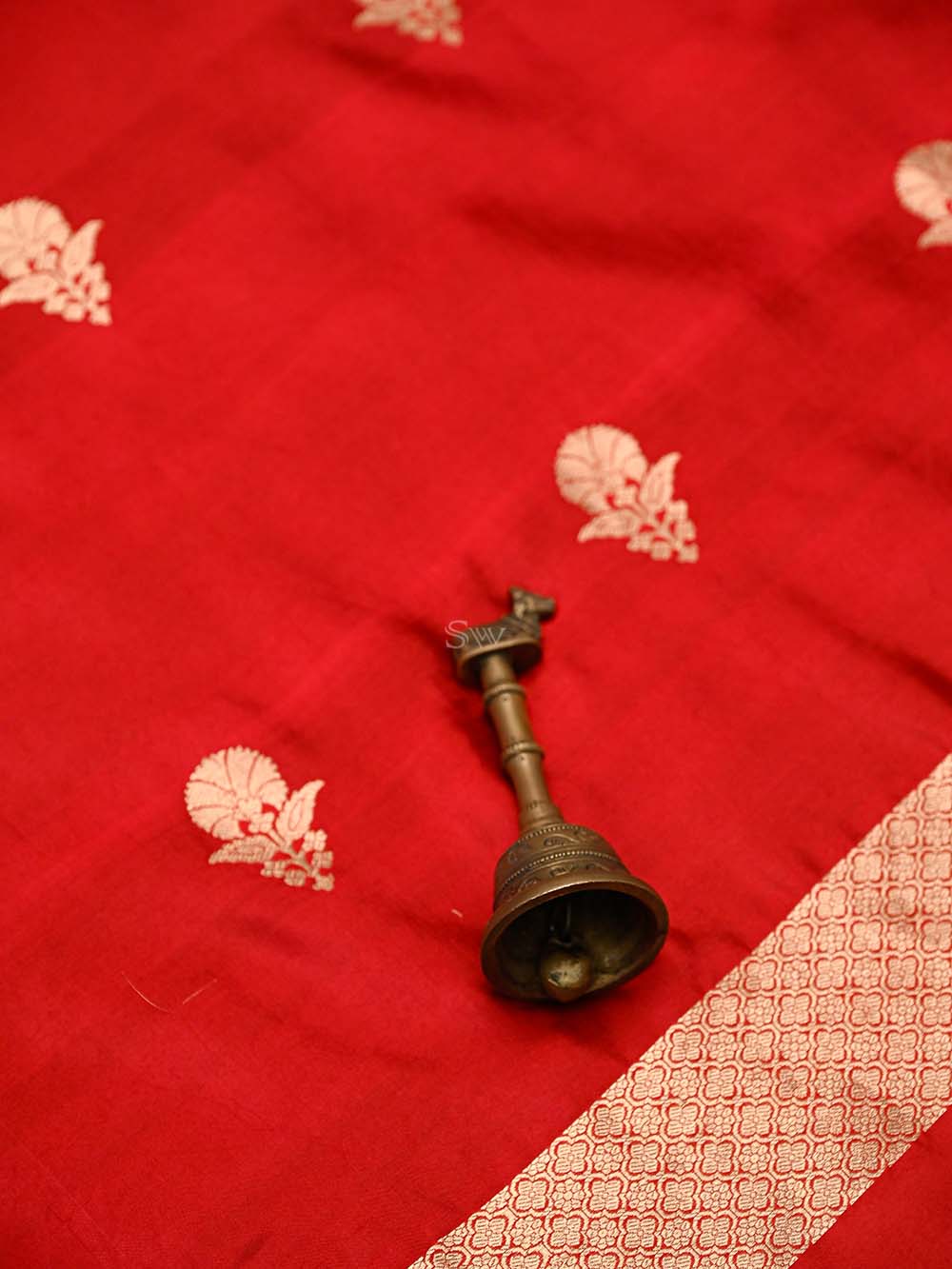 Red Booti Katan Silk Handloom Banarasi Suit
