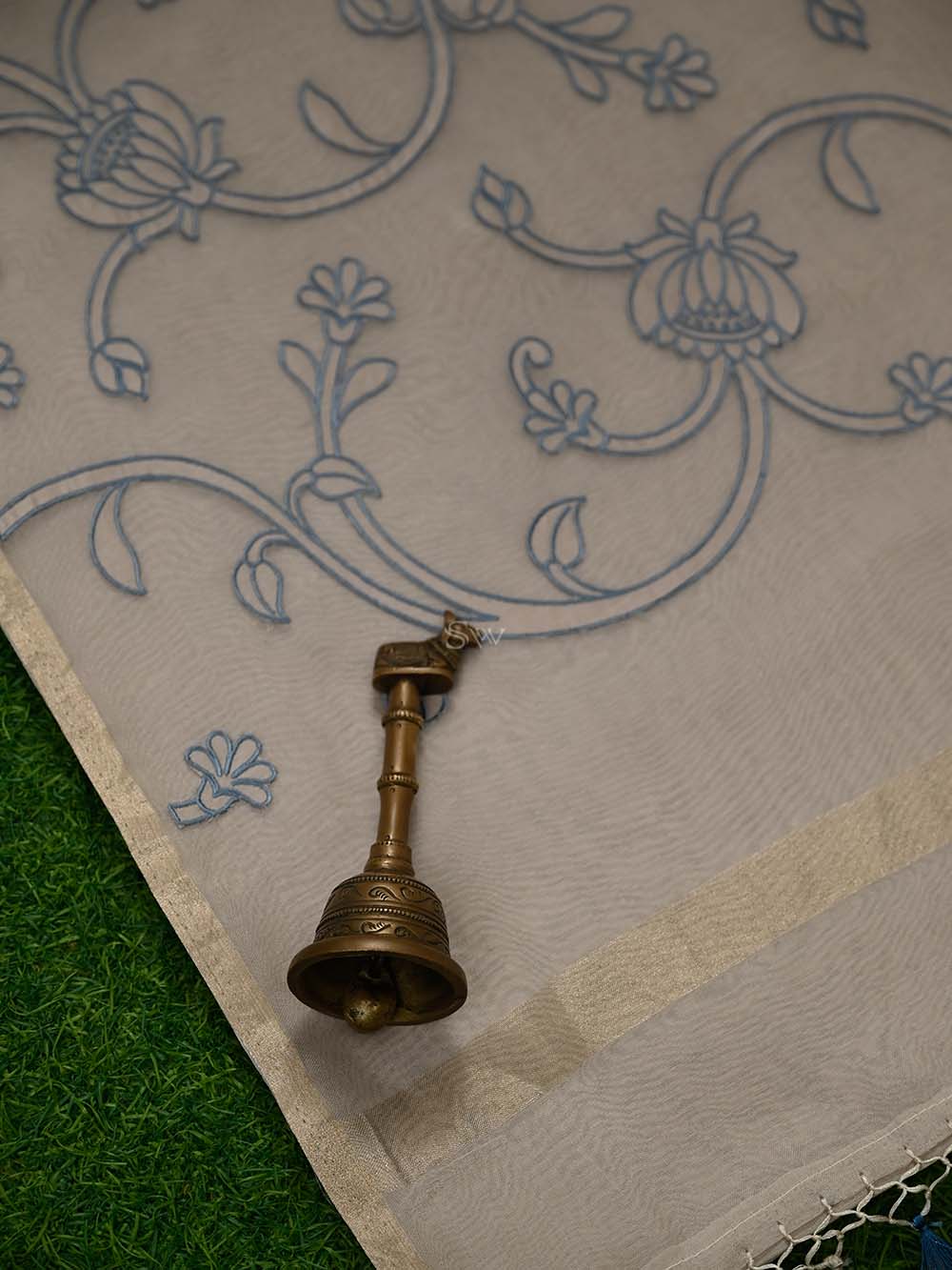 Off White Booti Cotton Silk Handloom Banarasi Suit - Sacred Weaves