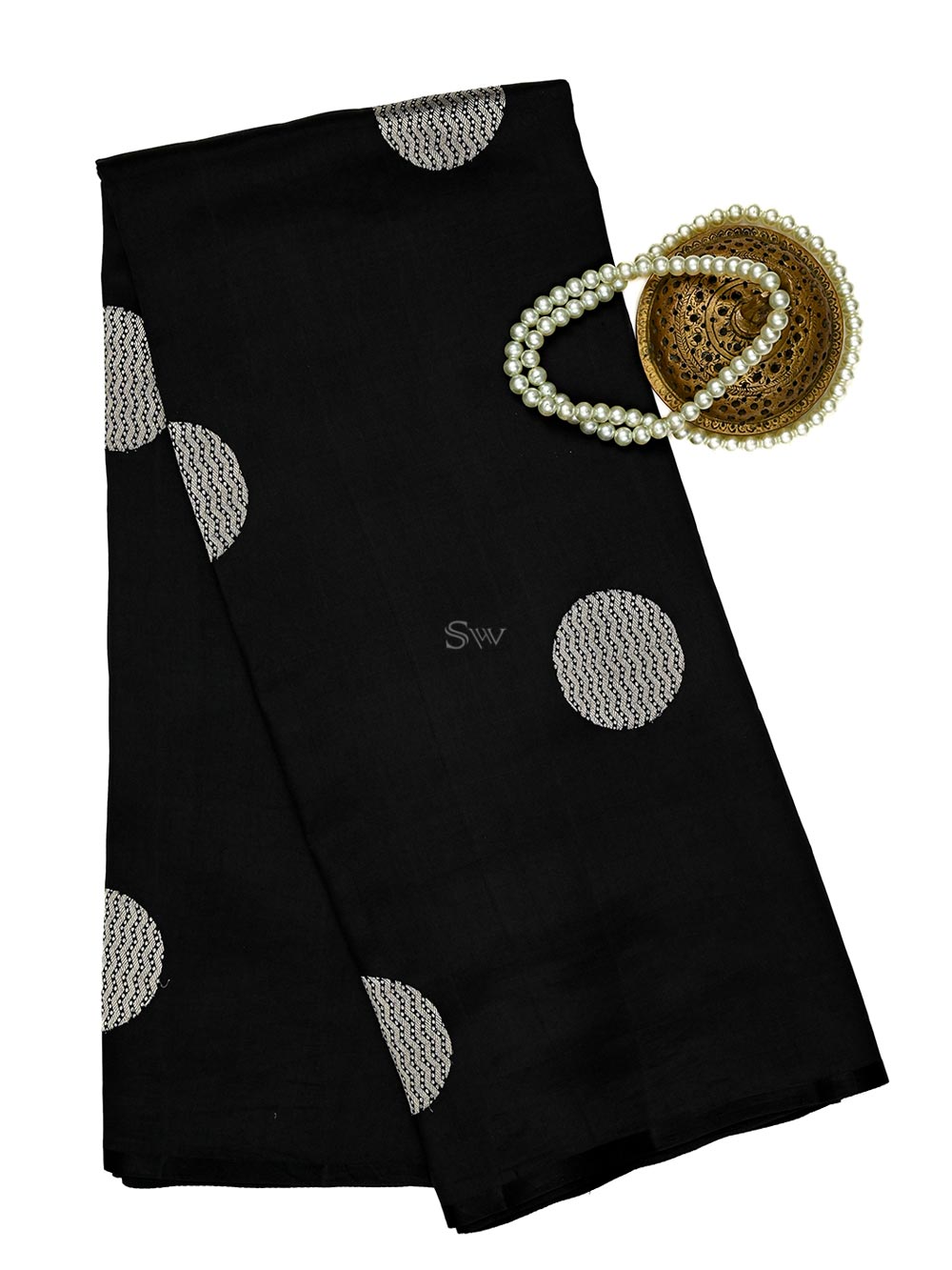 Black Boota Katan Silk Handloom Banarasi Saree - Sacred Weaves