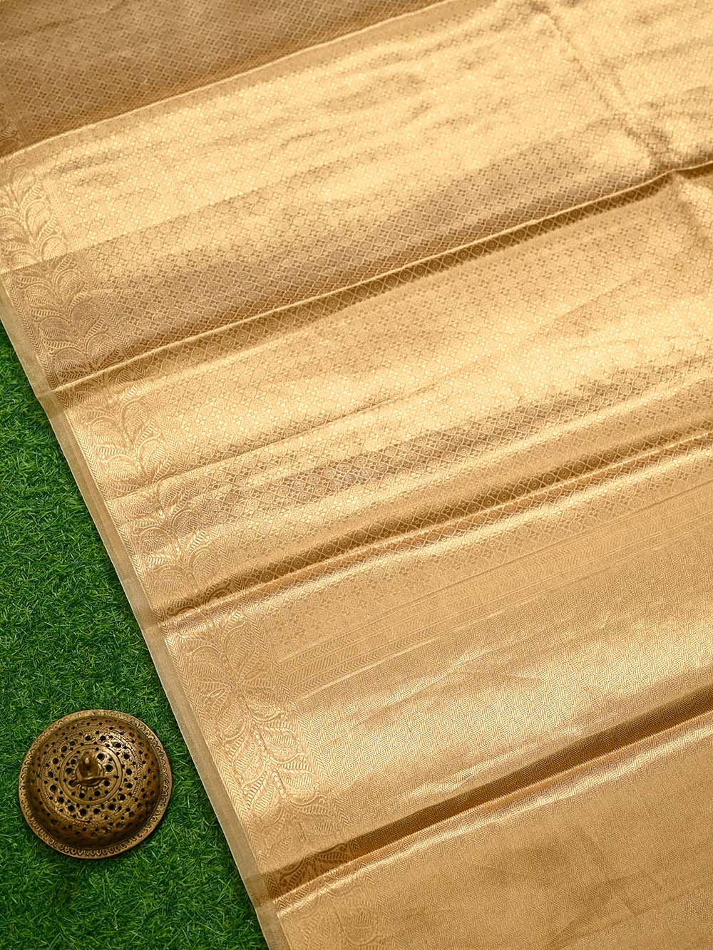 Beige Tissue Brocade Handloom Banarasi Saree - Sacred Weaves