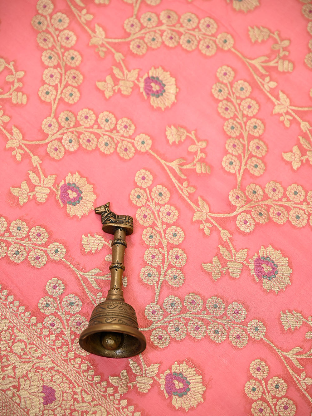 Pastel Pink Meenakari Jaal Khaddi Georgette Handloom Banarasi Saree - Sacred Weaves
