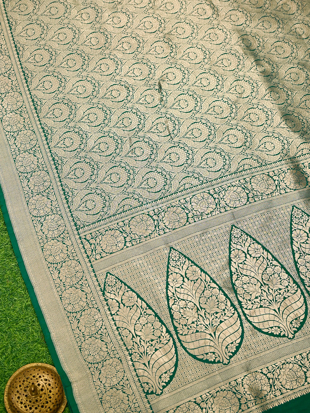 Bottle Green Silk Brocade Handloom Banarasi Saree - Sacred Weaves