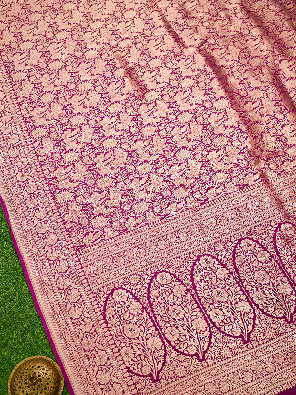 Dark Magenta Silk Brocade Handloom Banarasi Saree - Sacred Weaves
