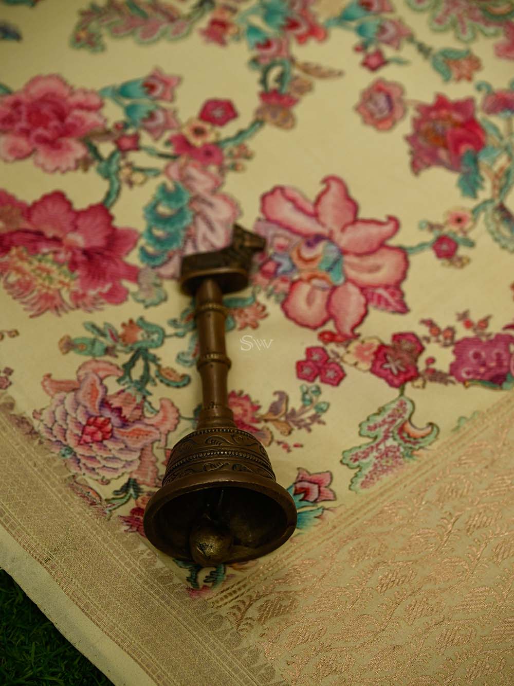 Cream Boota Katan Silk Handloom Banarasi Suit - Sacred Weaves