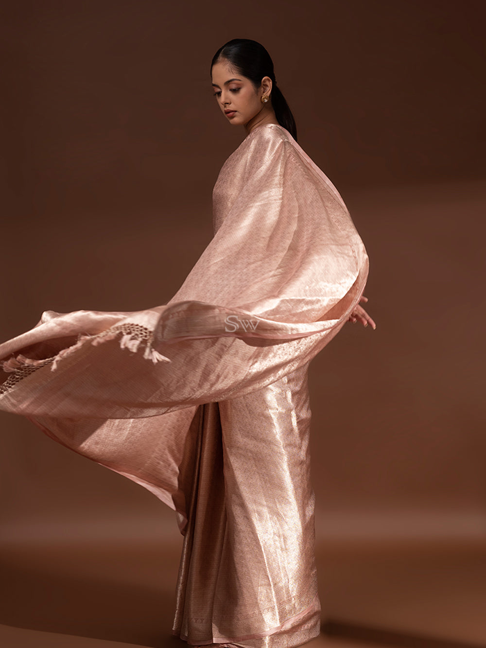 Dusty Pink Tissue Brocade Handloom Banarasi Saree - Sacred Weaves