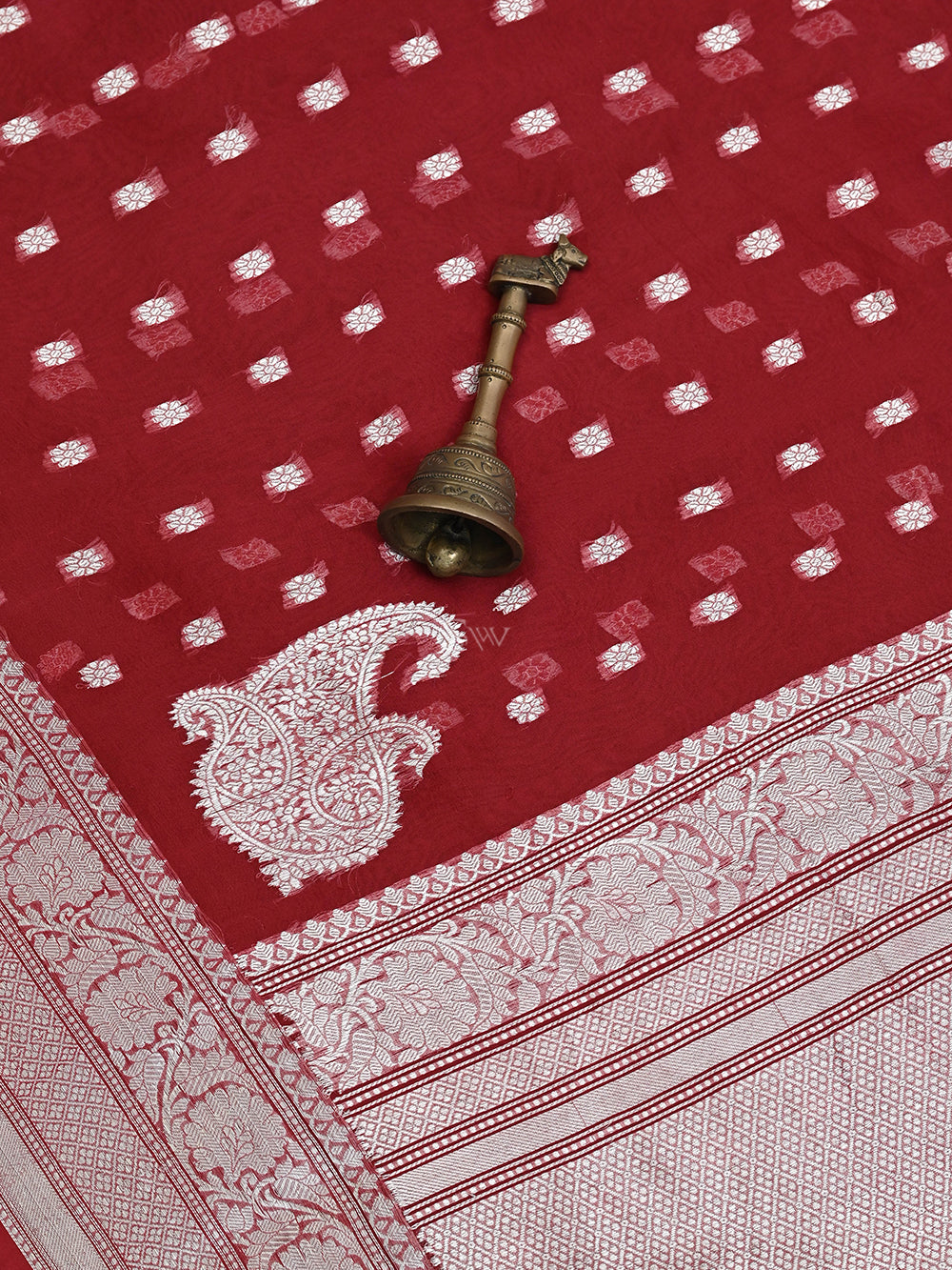 Red Konia Organza Handloom Banarasi Saree - Sacred Weaves