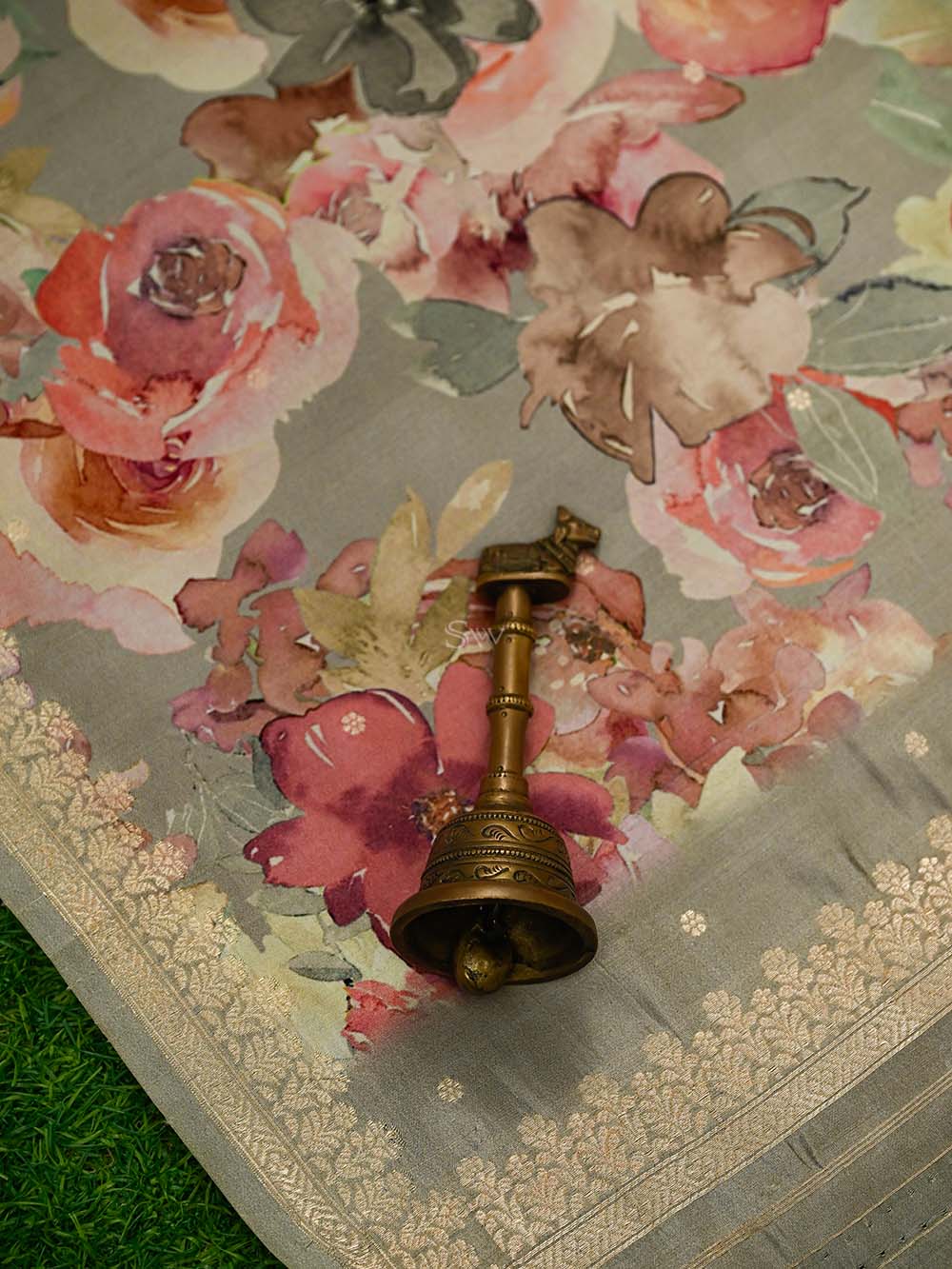 Grey Booti Katan Silk Handloom Banarasi Suit - Sacred Weaves