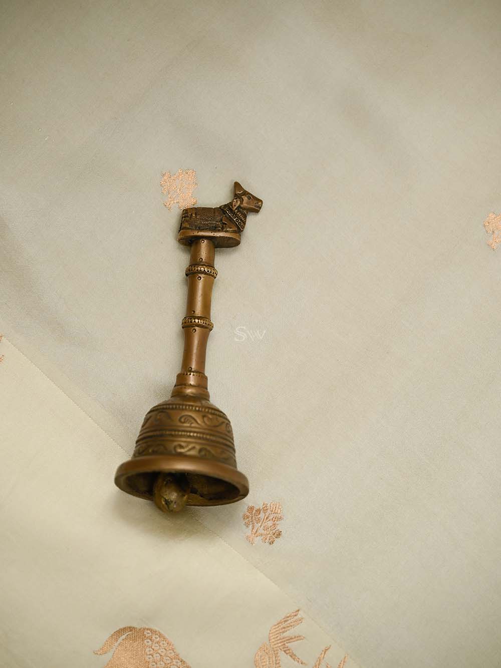 Cream Booti Pure Silk Handloom Banarasi Saree - Sacred Weaves