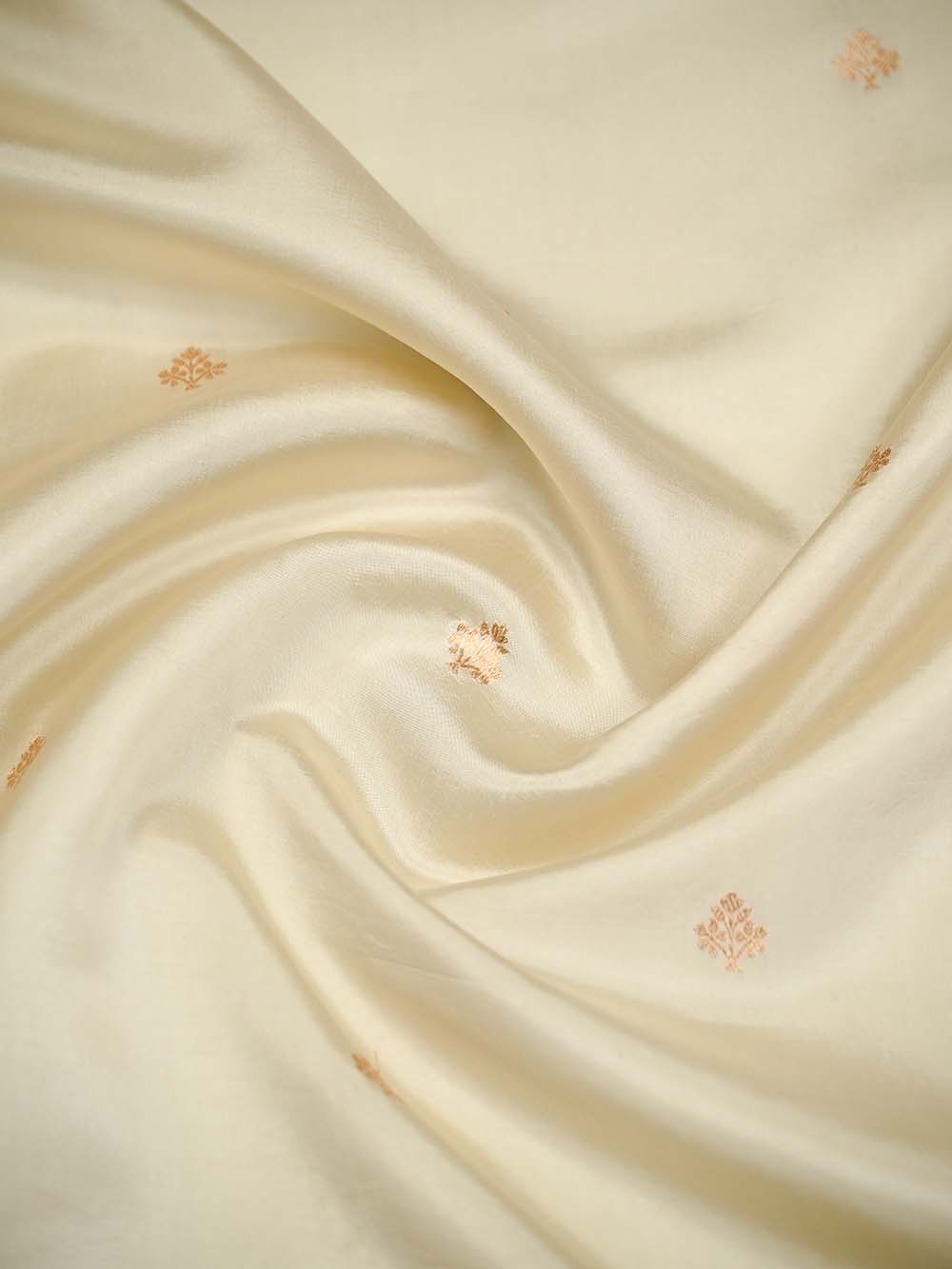 Cream Booti Pure Silk Handloom Banarasi Saree - Sacred Weaves