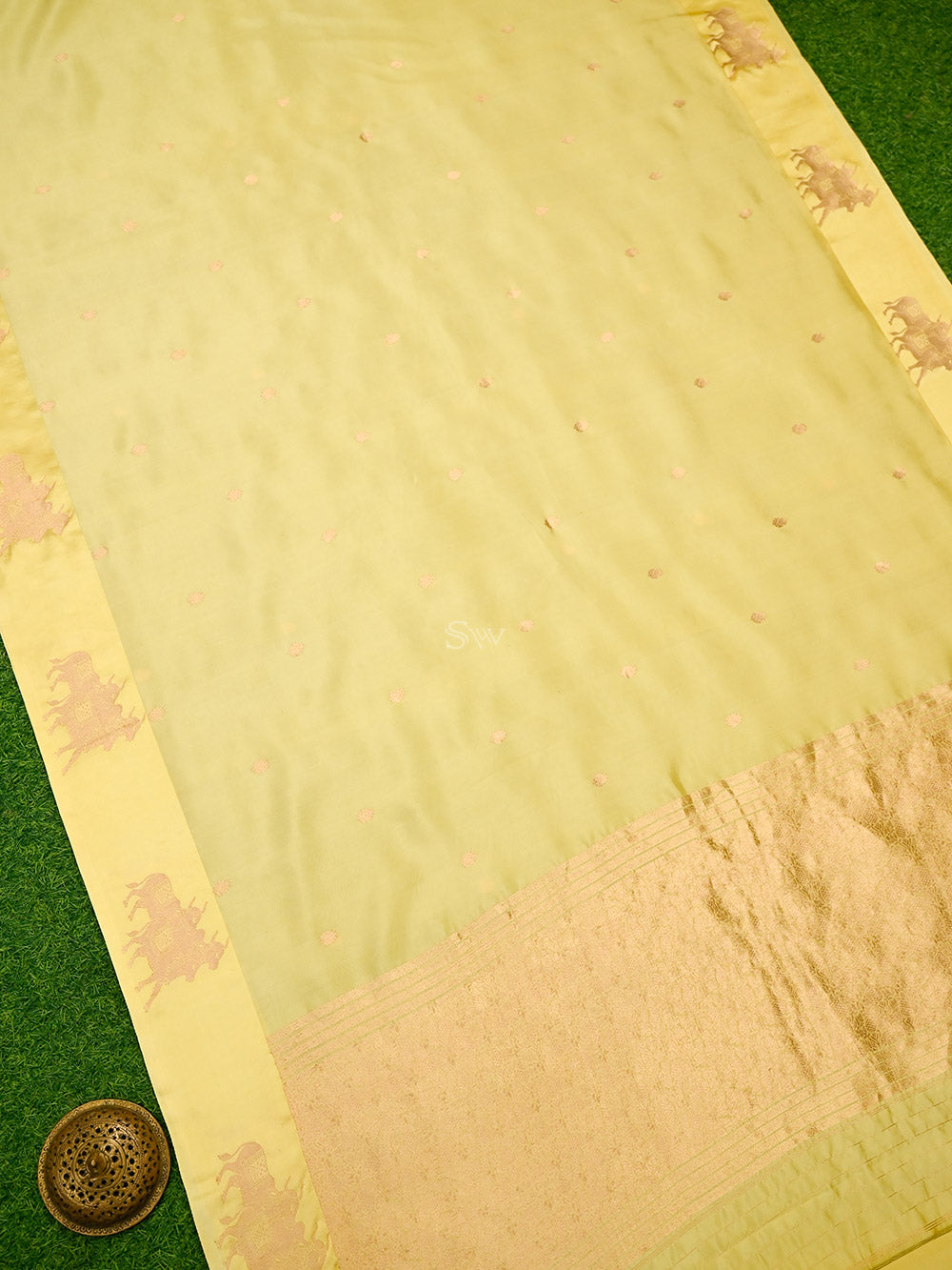 Lemon Yellow Booti Pure Silk Handloom Banarasi Saree - Sacred Weaves