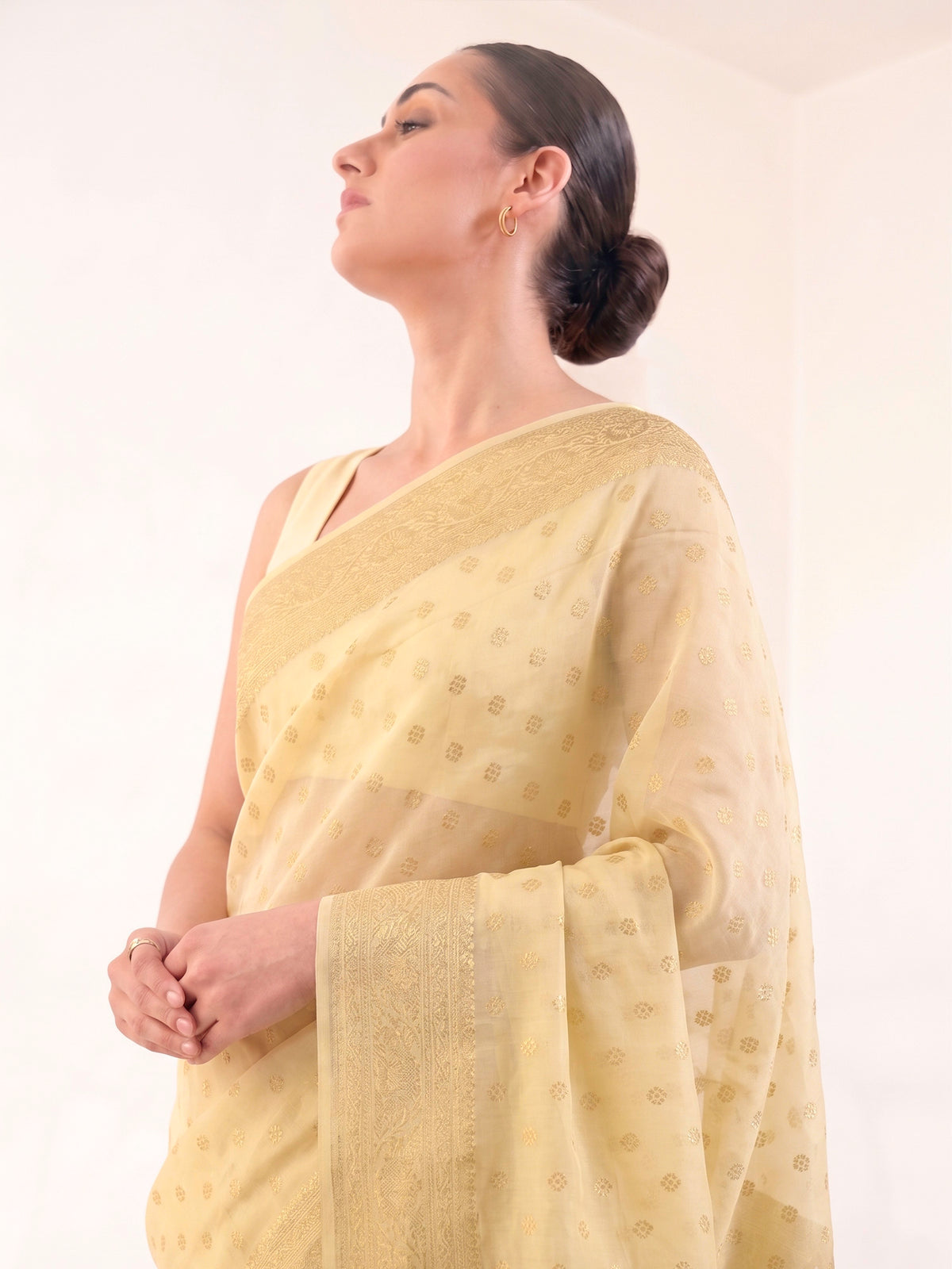 Cream Konia Khaddi Georgette Handloom Banarasi Saree - Sacred Weaves