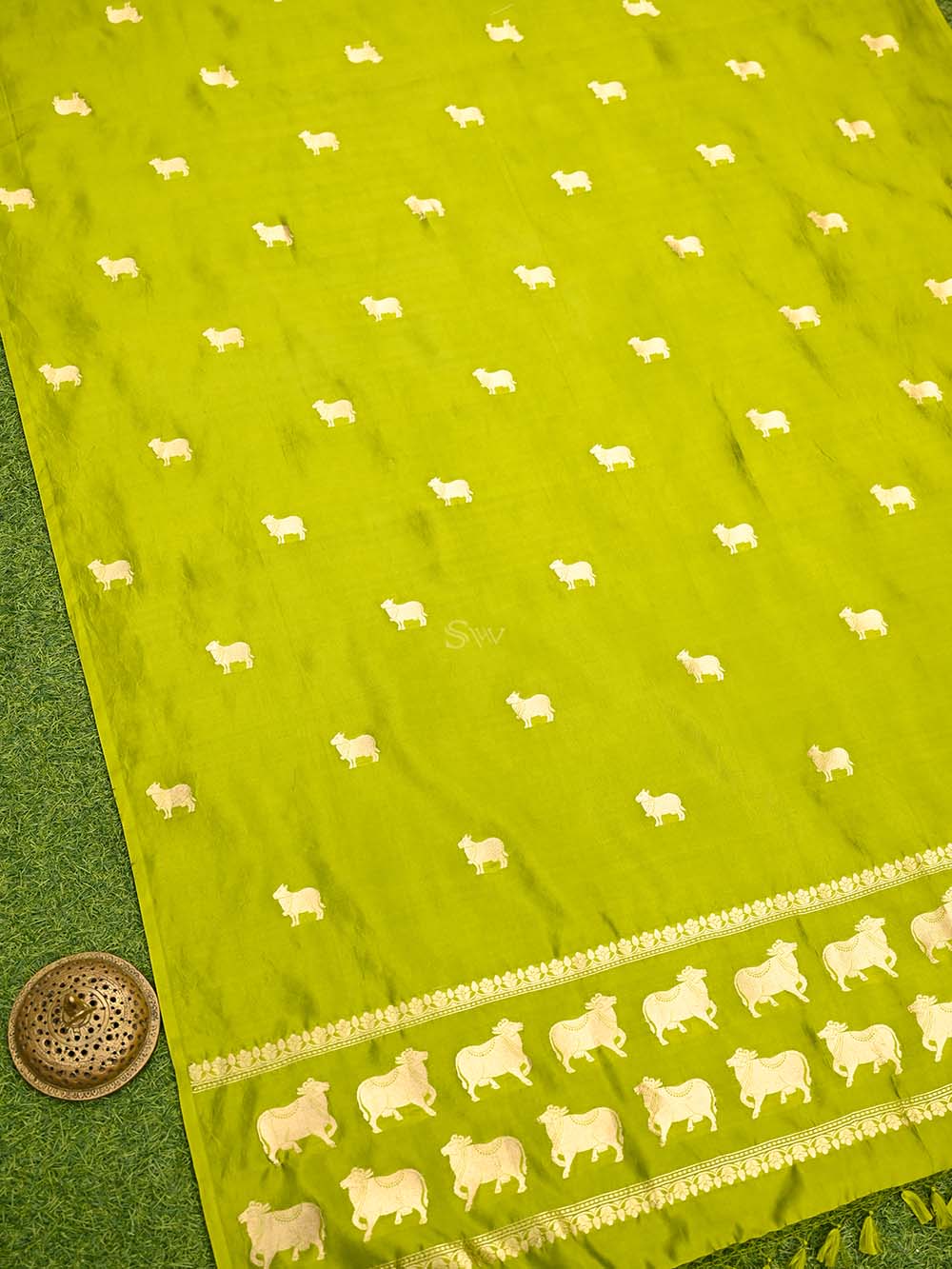 Green Shikargah Katan Silk Handloom Banarasi Dupatta - Sacred Weaves