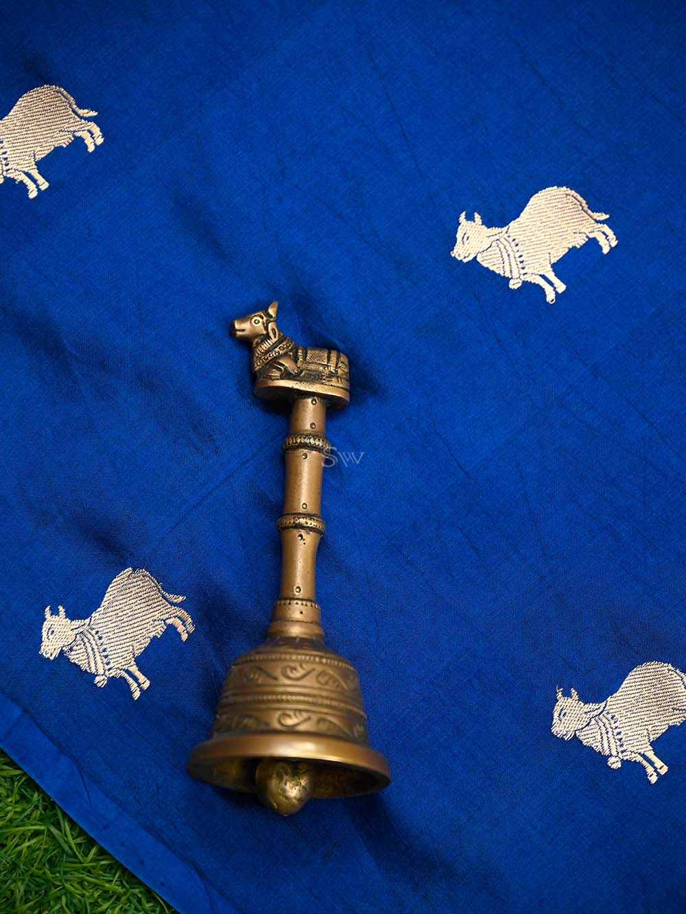 Blue Shikargah Katan Silk Handloom Banarasi Dupatta - Sacred Weaves