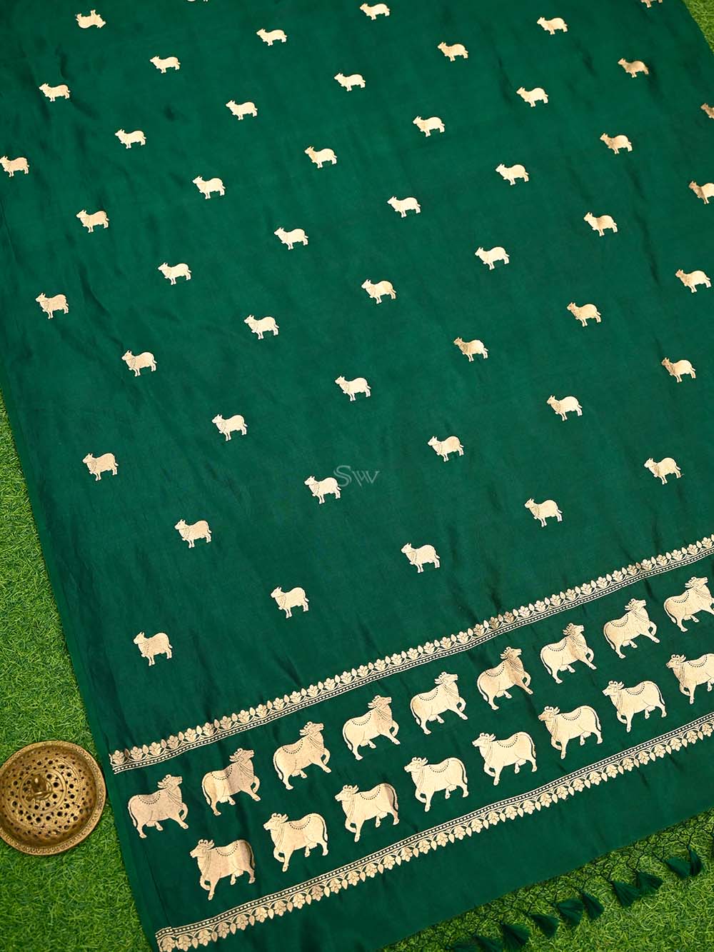 Bottle Green Shikargah Katan Silk Handloom Banarasi Dupatta - Sacred Weaves