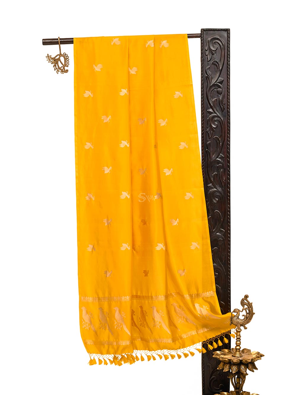 Yellow Shikargah Katan Silk Handloom Banarasi Dupatta - Sacred Weaves