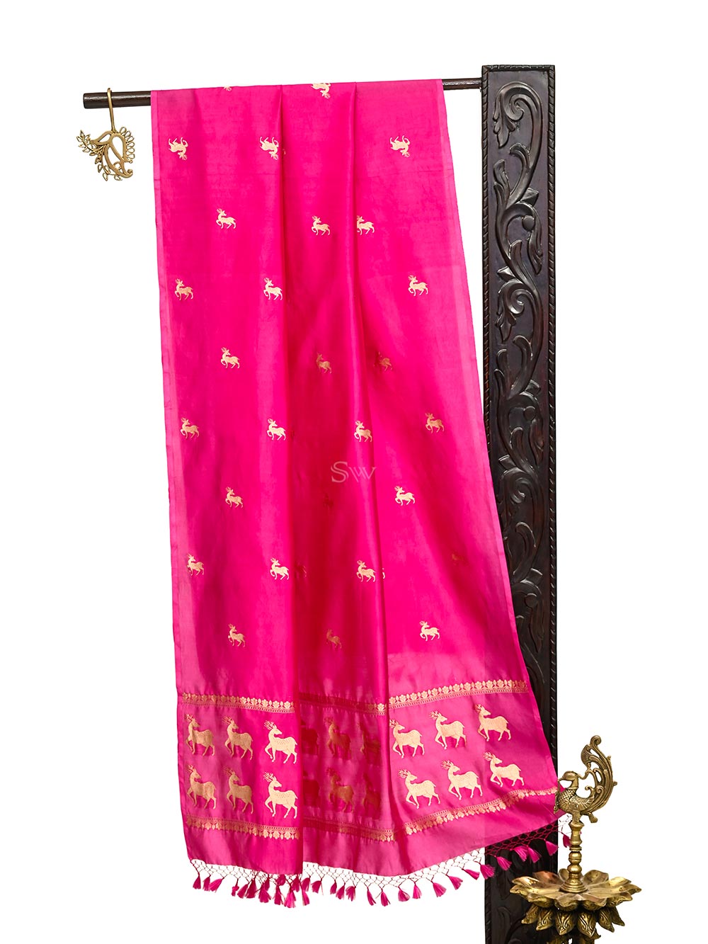 Dark Pink Shikargah Katan Silk Handloom Banarasi Dupatta - Sacred Weaves