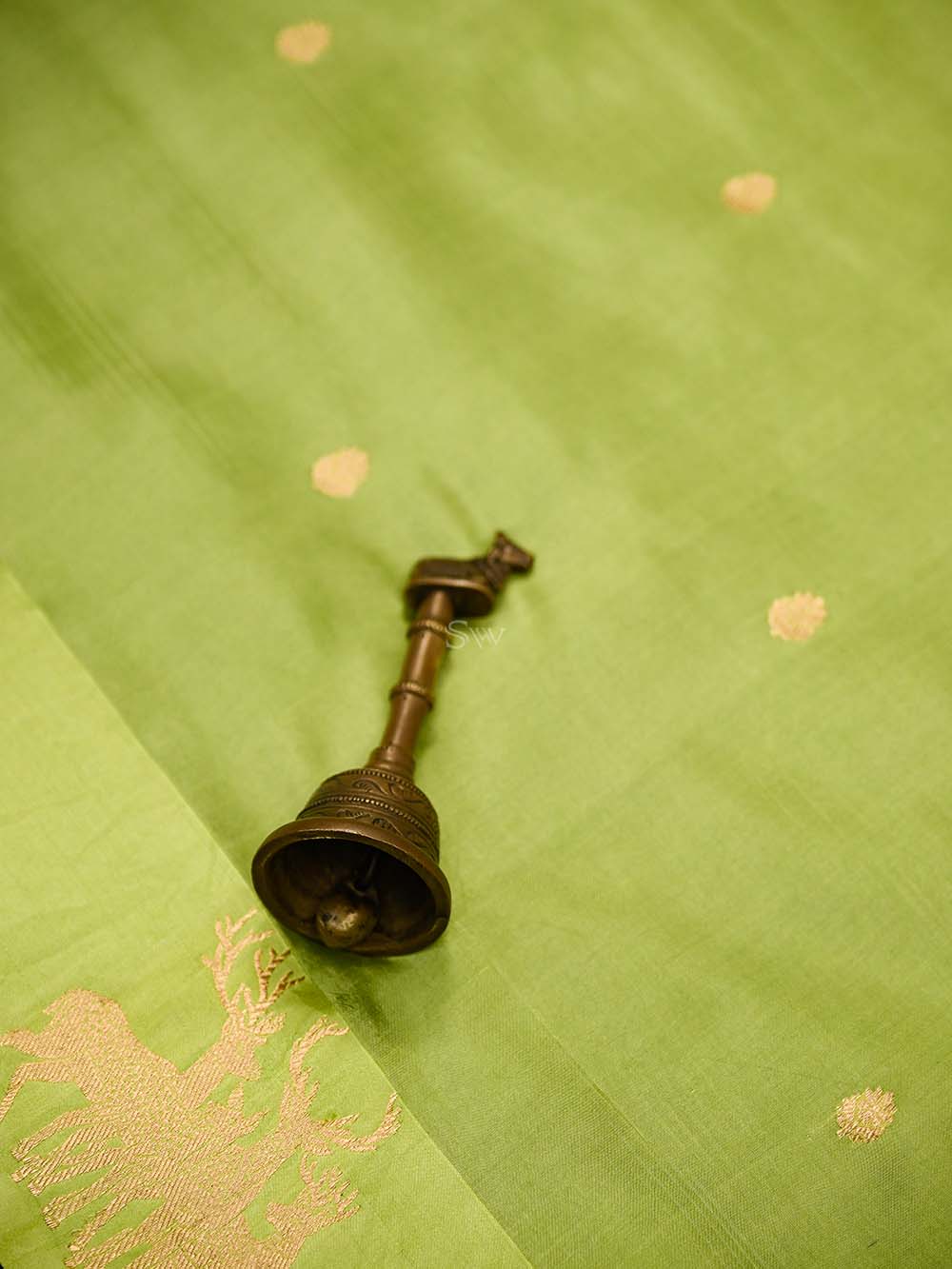 Parrot Green Booti Pure Silk Handloom Banarasi Saree - Sacred Weaves