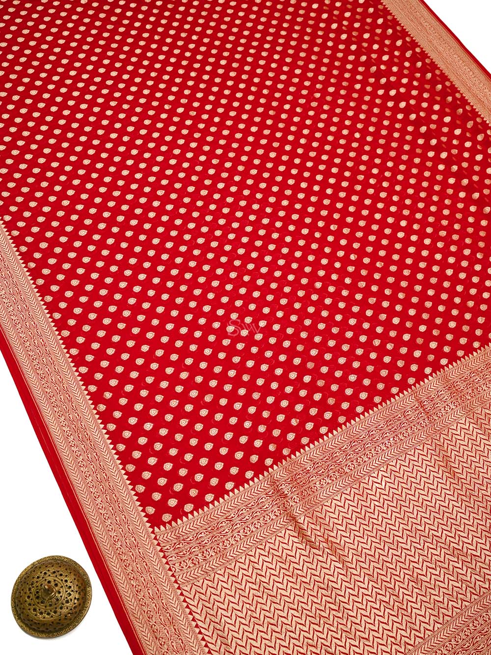 Red Booti Khaddi Georgette Handloom Banarasi Saree - Sacred Weaves