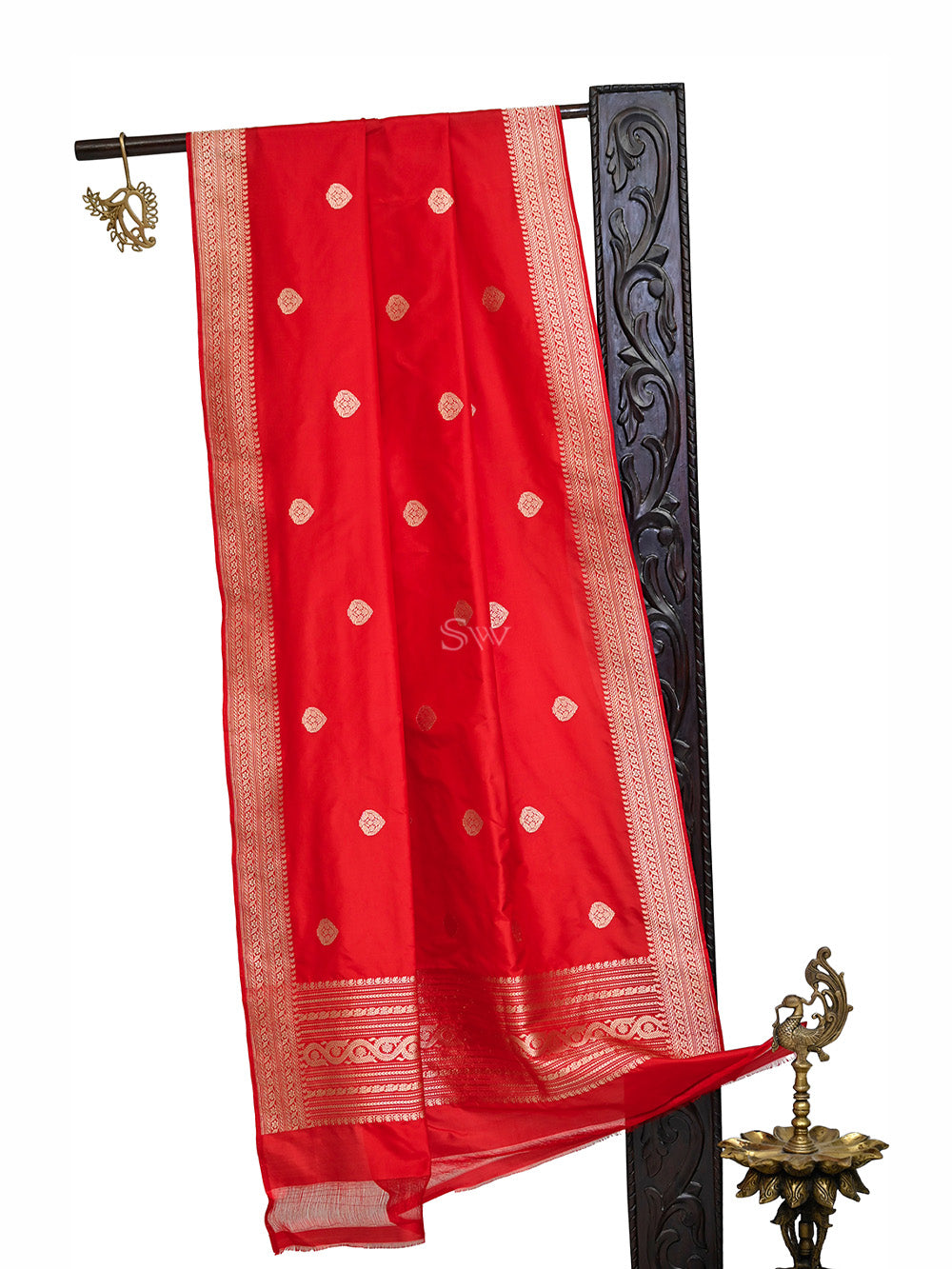 Red Booti Katan Silk Handloom Banarasi Dupatta - Sacred Weaves