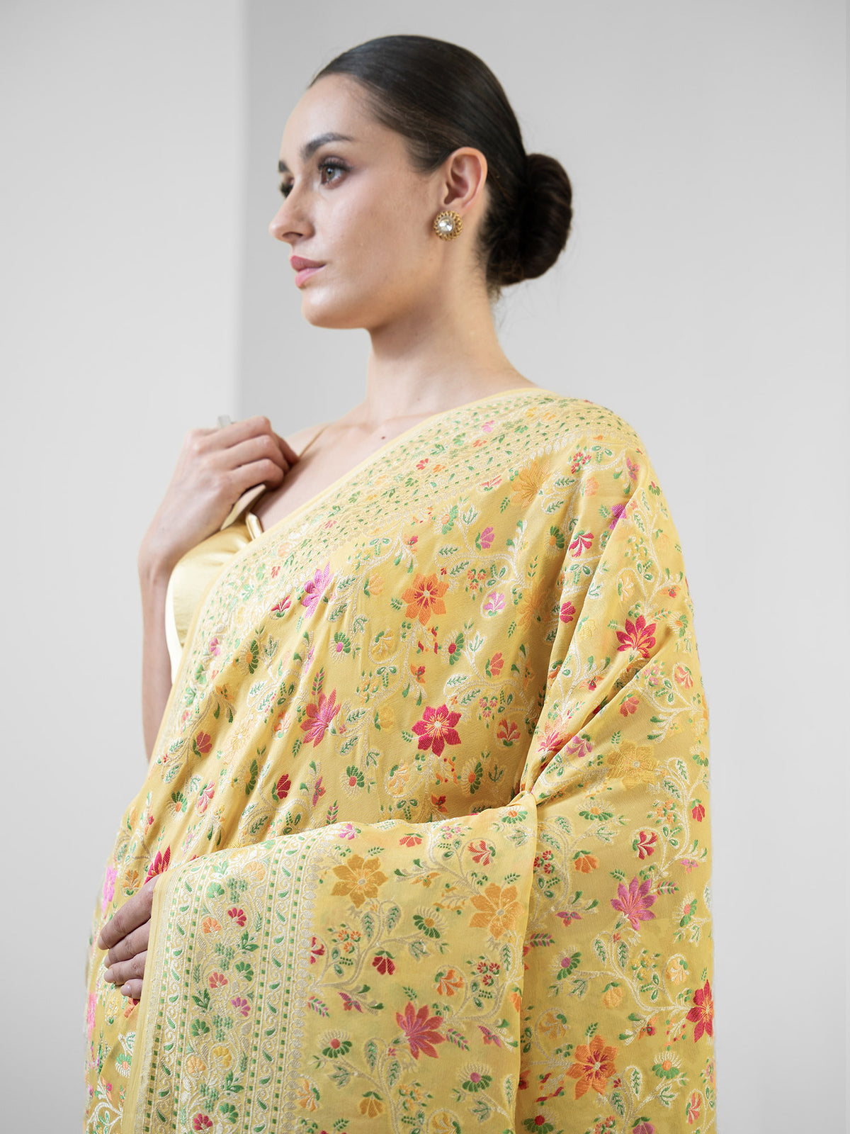 Yellow Meenakari Jaal Khaddi Georgette Handloom Banarasi Saree - Sacred Weaves