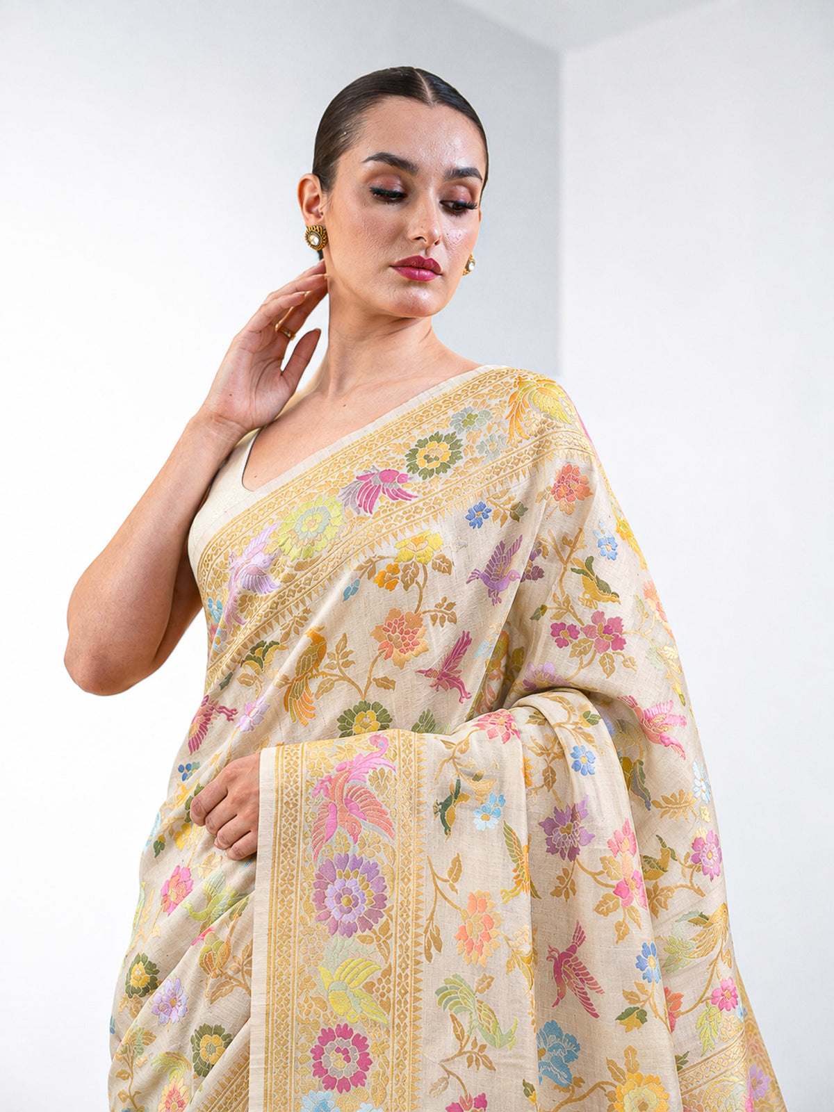 Off White Jaal Meenakari Moonga Tussar Silk Handloom Banarasi Saree - Sacred Weaves