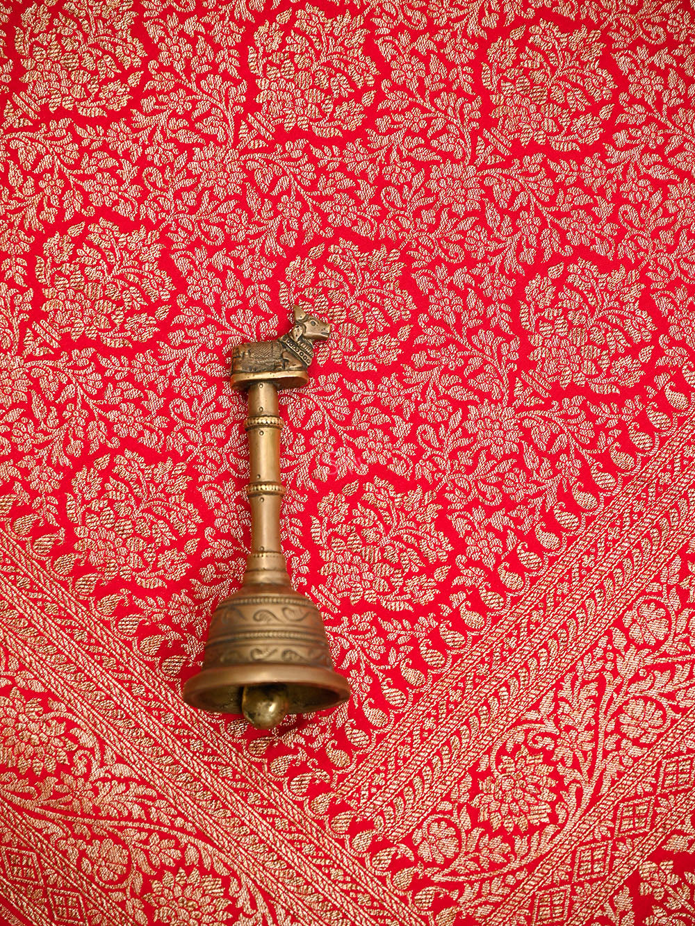Red Jaal Crepe Silk Handloom Banarasi Saree - Sacred Weaves