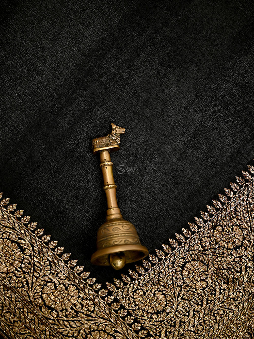 Black Plain Crepe Silk Handloom Banarasi Saree - Sacred Weaves