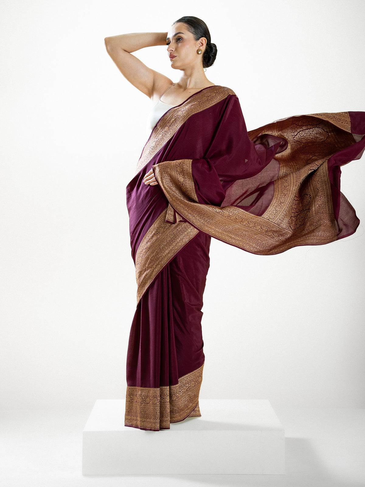 Wine Plain Crepe Silk Handloom Banarasi Saree - Sacred Weaves