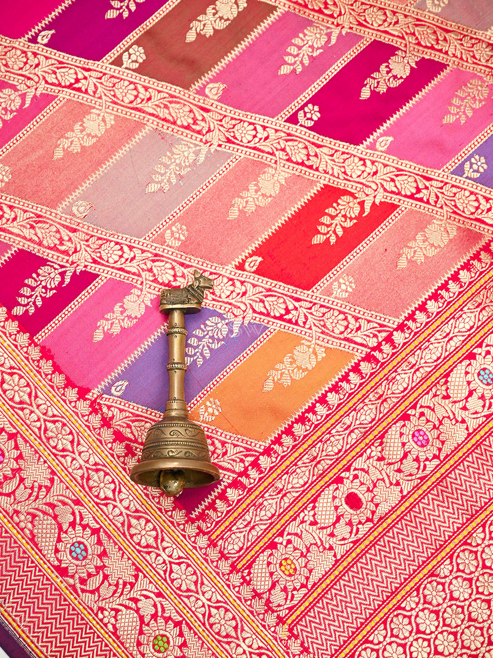 Red Rangkat Katan Silk Handloom Banarasi Dupatta - Sacred Weaves