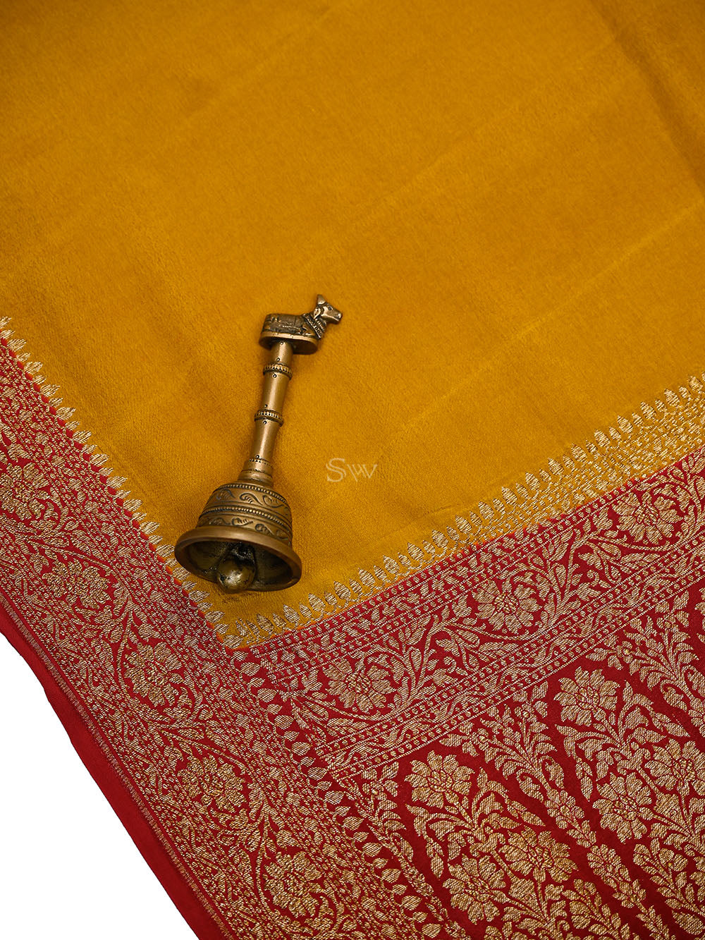 Mustard Red Plain Crepe Silk Handloom Banarasi Saree - Sacred Weaves