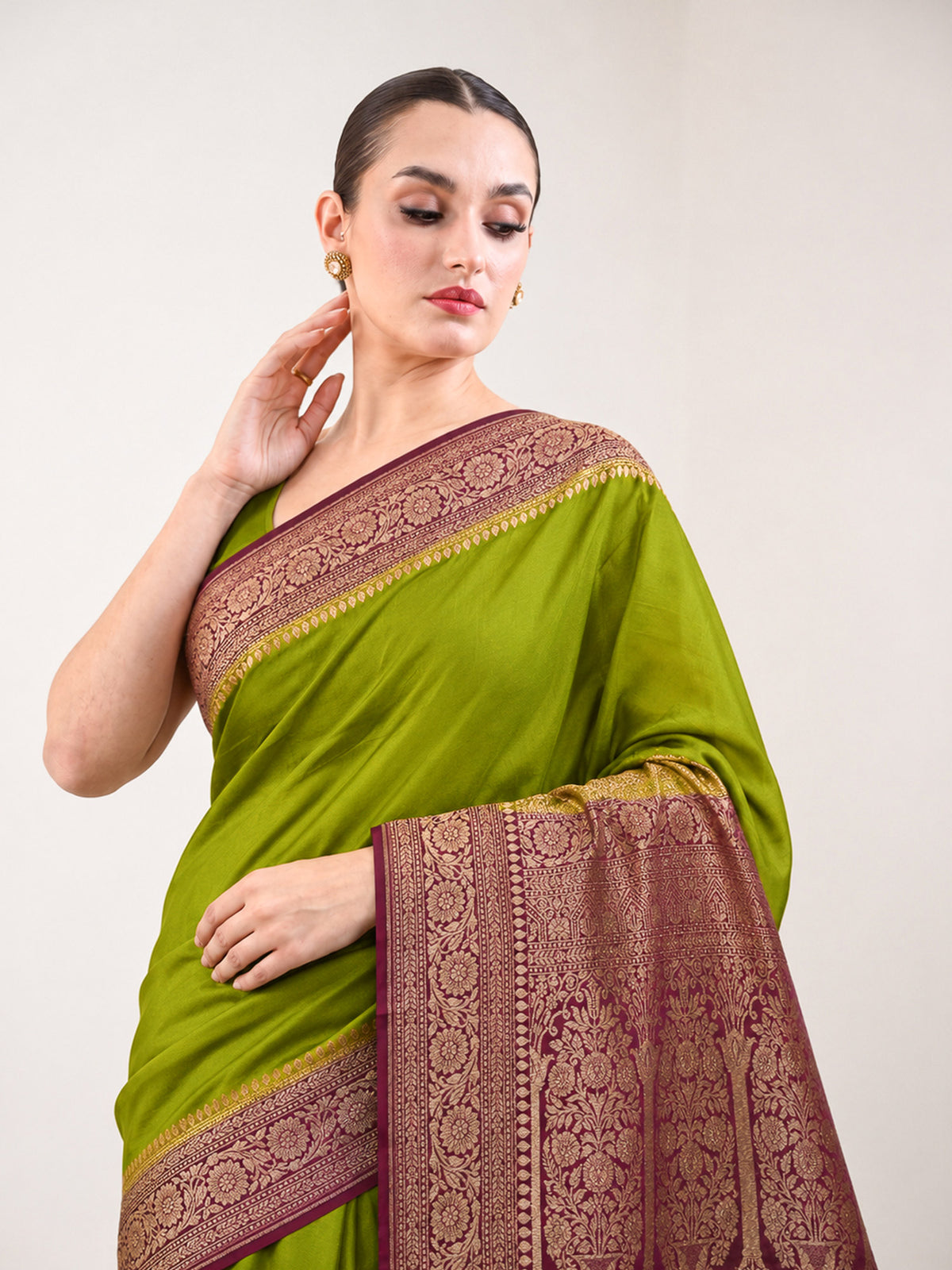 Olive Green Plain Crepe Silk Handloom Banarasi Saree - Sacred Weaves
