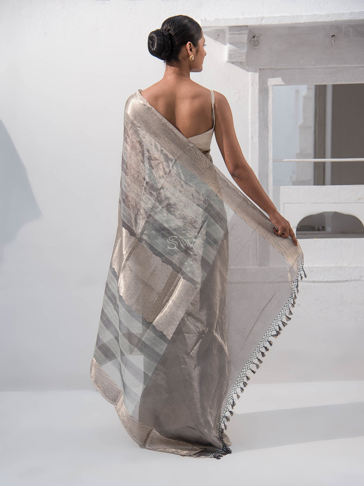 Grey Tissue Rangkat Handloom Banarasi Saree - Sacred Weaves