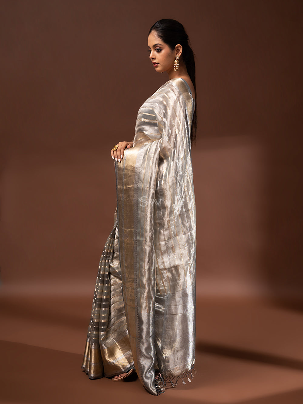 Grey Tissue Rangkat Handloom Banarasi Saree - Sacred Weaves