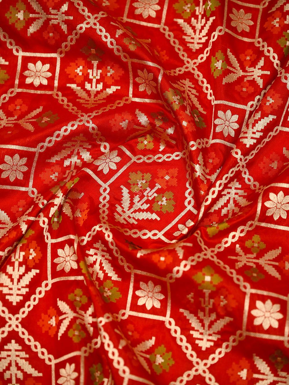 Red Booti Meenakari Katan Silk Handloom Banarasi Suit - Sacred Weaves