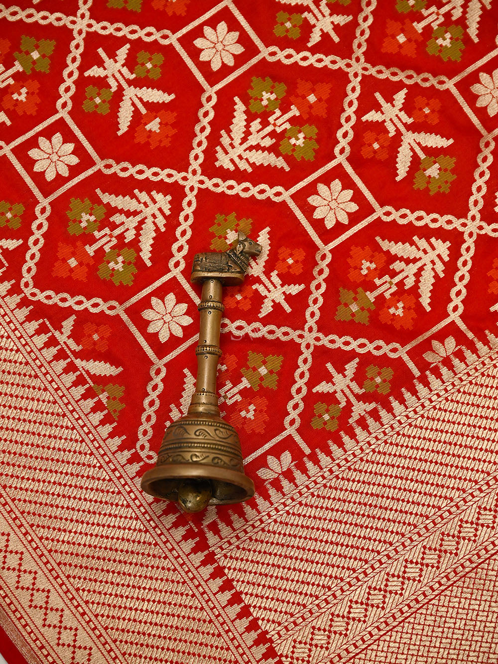 Red Booti Meenakari Katan Silk Handloom Banarasi Suit - Sacred Weaves