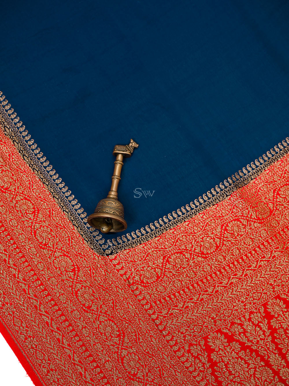 Midnight Blue Plain Crepe Silk Handloom Banarasi Saree - Sacred Weaves