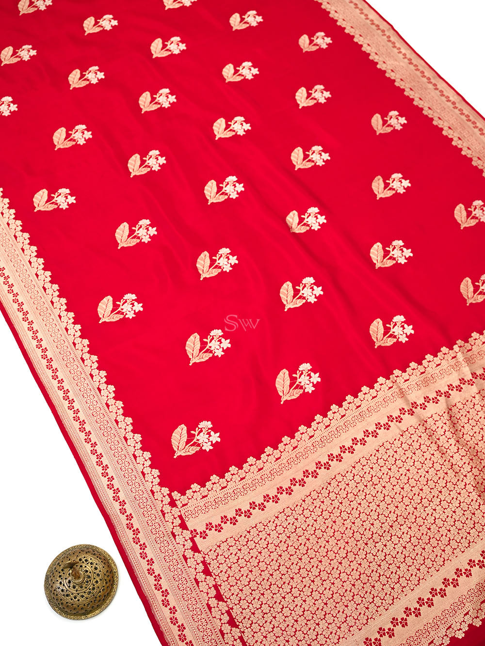 Red Floral Boota Pure Silk Handloom Banarasi Saree - Sacred Weaves