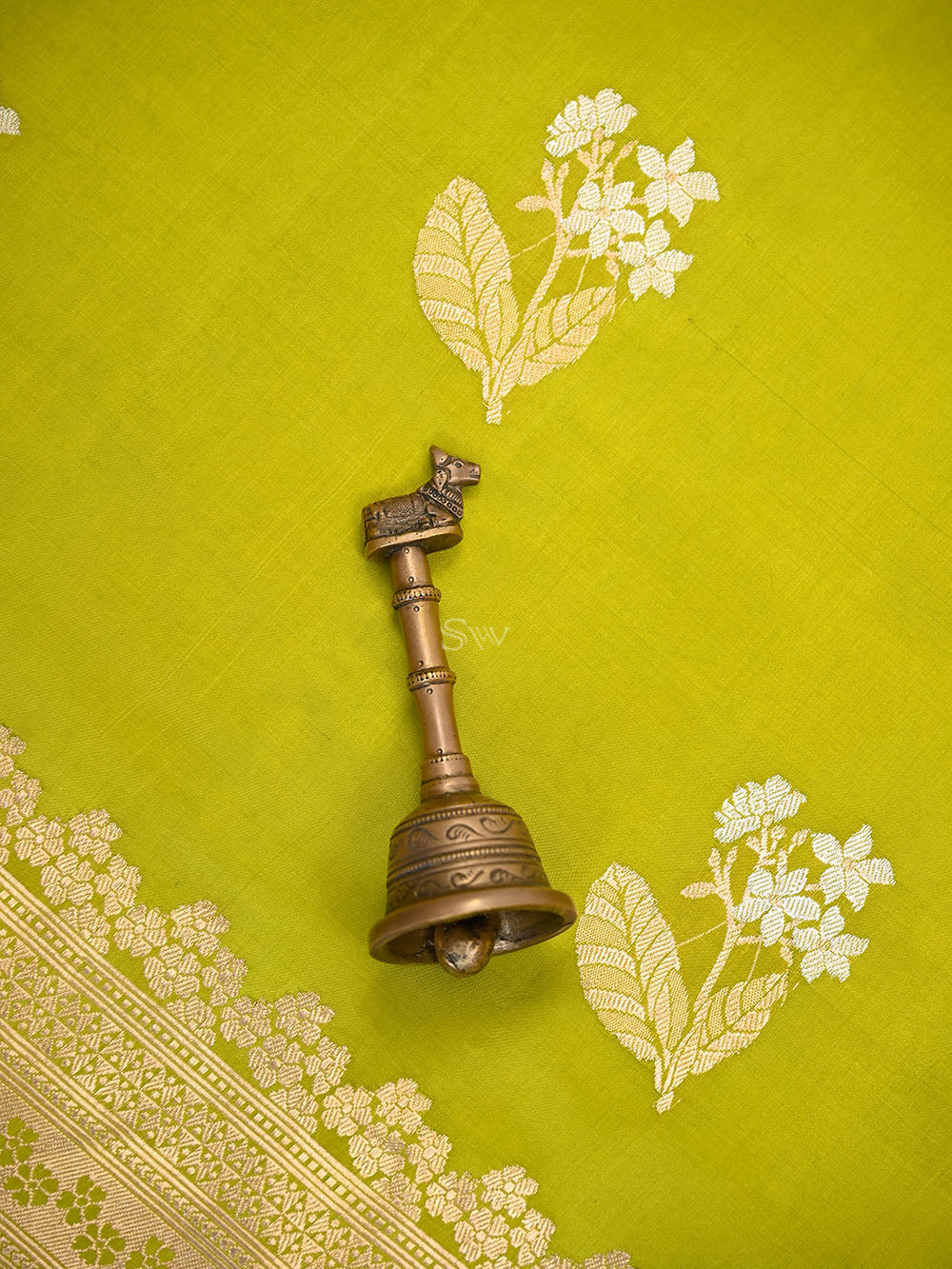 Lime Green Floral Boota Pure Silk Handloom Banarasi Saree - Sacred Weaves
