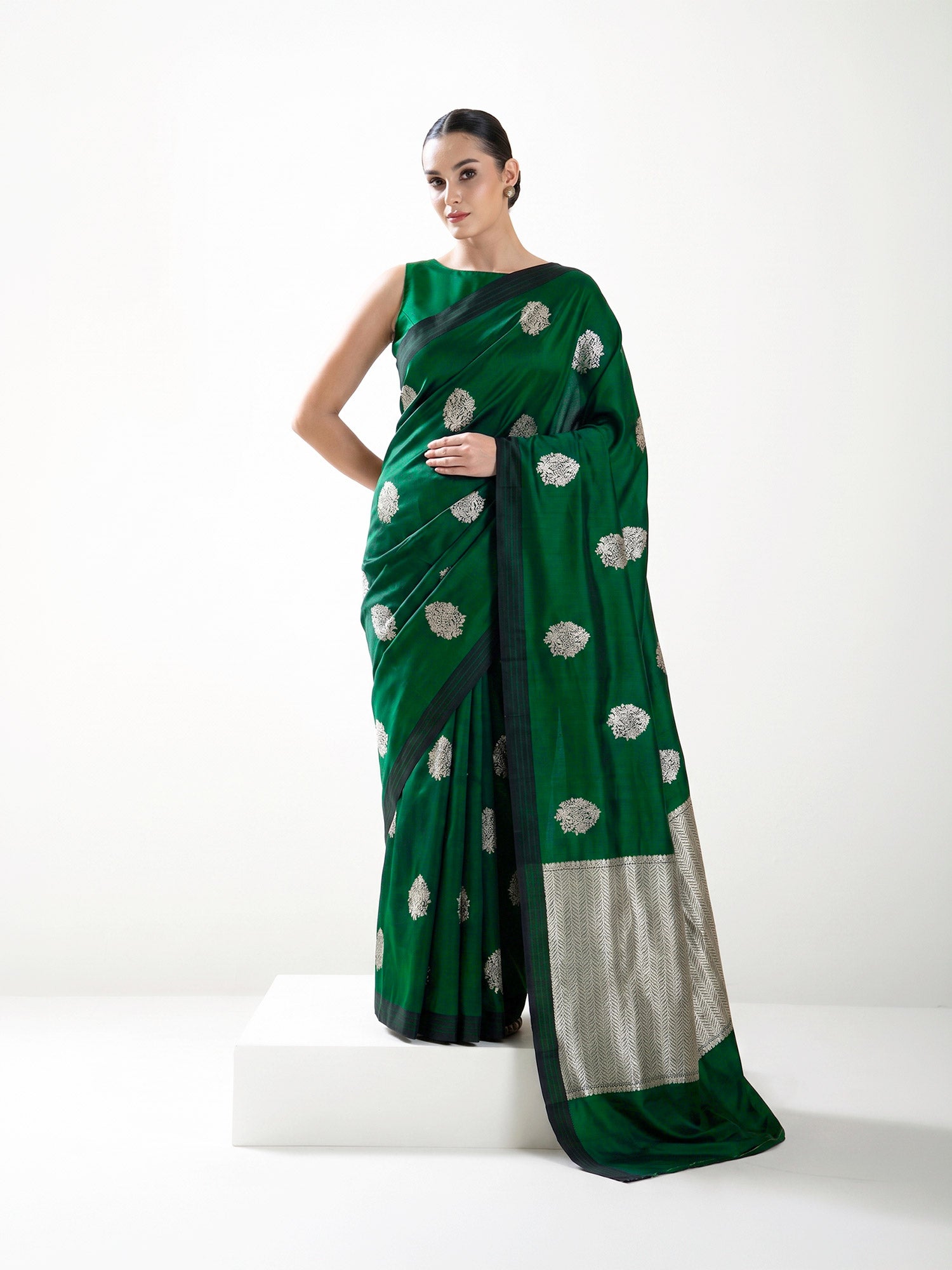 Bottle Green Floral Boota Pure Silk Handloom Banarasi Saree - Sacred Weaves